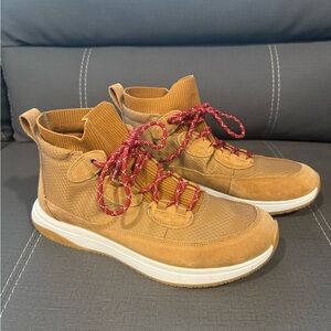 Nurture Elias Mixed Material Platform High Top Sneaker Laced Boots-Size 9